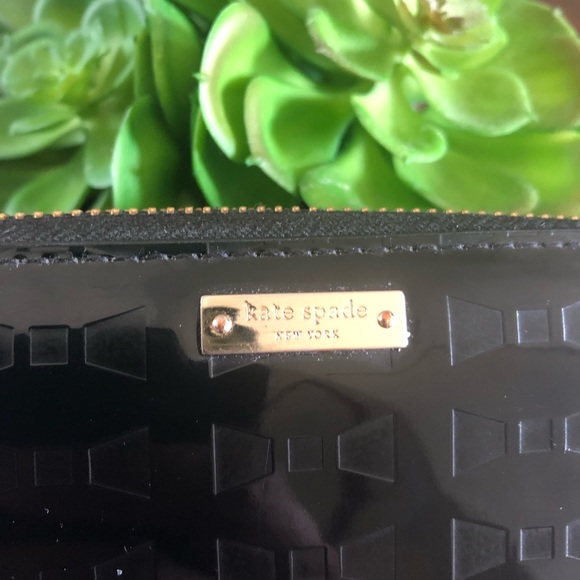 🎀 Kate Spade Wallet🎀 - Picture 3 of 7